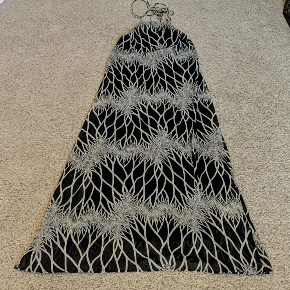 NWOT Dance & Marvel maxi dress sz S